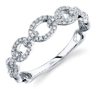 Shy Creation’s diamond-studded chain link ring comes in multiple shades of 14k gold