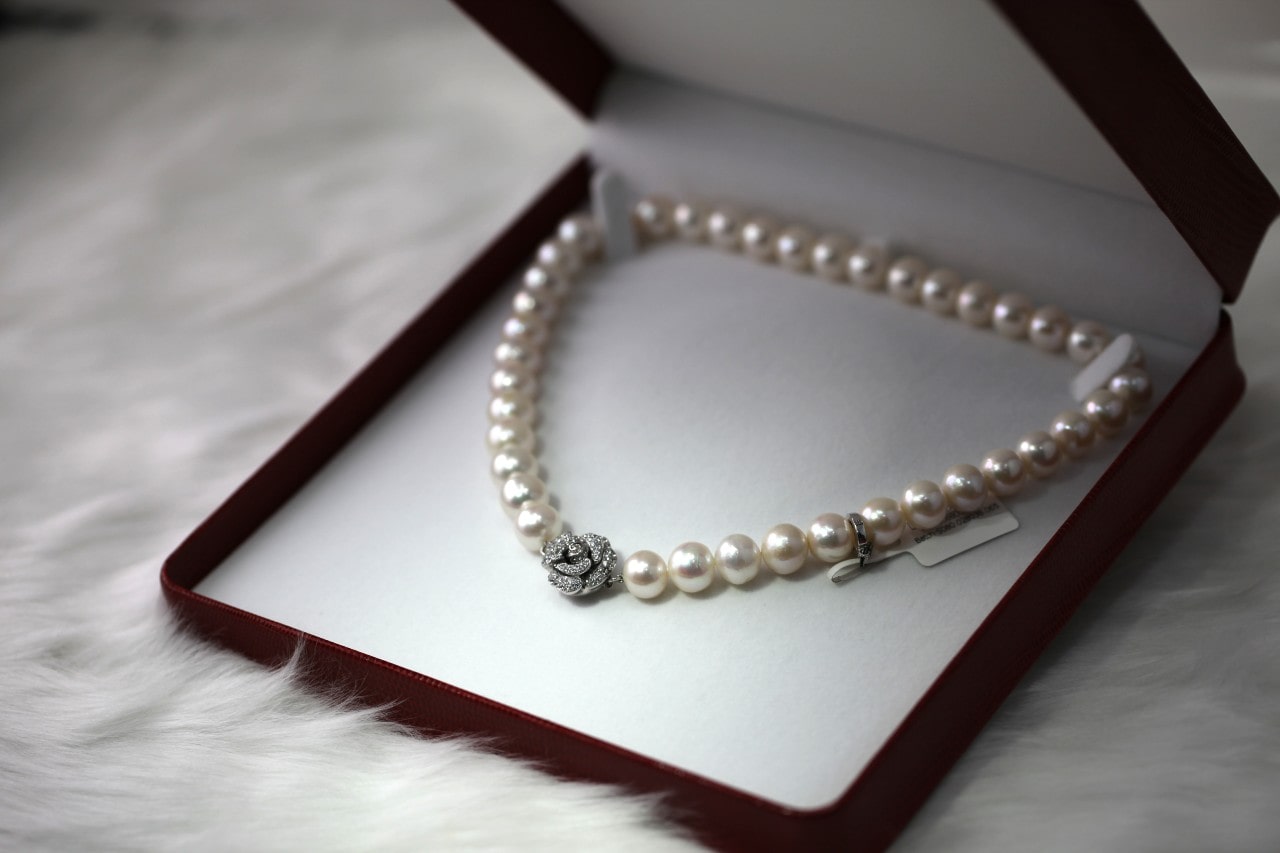 CHARACTERISTICS OF PEARL JEWELRY CHARACTERISTICS OF PEARL JEWELRY