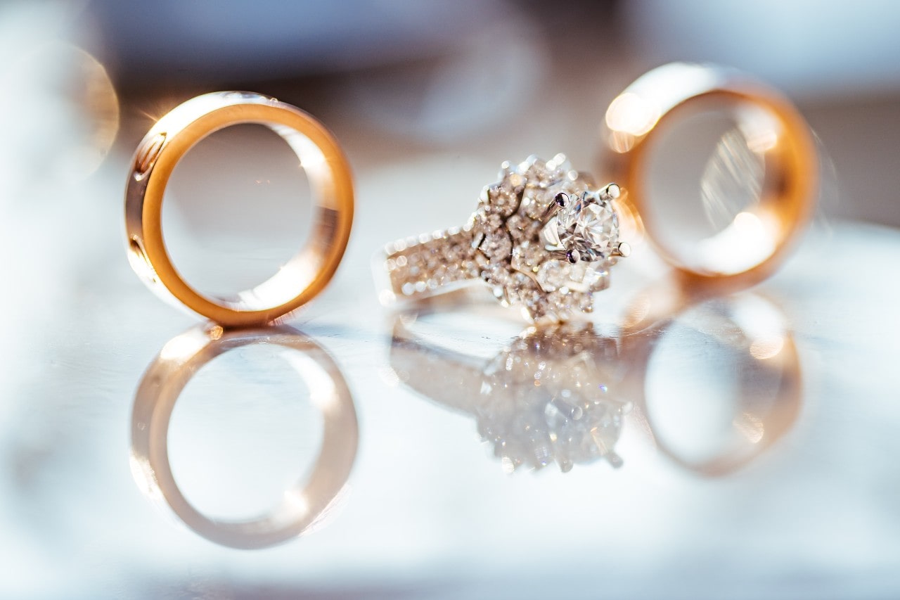 ADDITIONAL SIMPLE ENGAGEMENT RING COLLECTIONS ADDITIONAL SIMPLE ENGAGEMENT RING COLLECTIONS